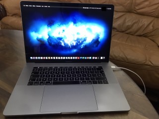 Macbook Pro 15 i9 2.4Ghz 2019