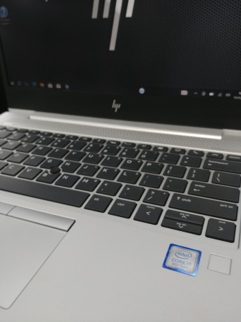 HP EliteBook 830 G6 TACTIL Intel Core I7-8665U photo 4